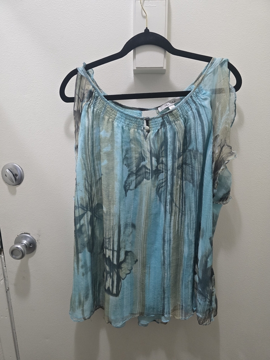 Velvet Tops - ​Blue Velvet 100% Silk Floral Flutter Sleeve Blouse
